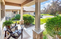 1323 Holly Avenue N, Oakdale, MN 55128