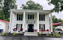736 East East Lakeshore Drive, Burnside, KY 42519