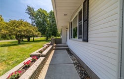 9 County Route 31, Minetto, NY 13126
