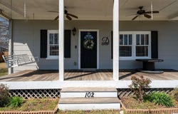 102 FERRY ROAD, COLUMBIANA, AL 35051