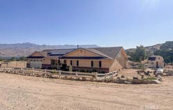 3722 Flicker Road, Lake Isabella, CA 93240