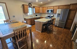906 SW 16th Avenue, Aberdeen, SD 57401