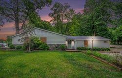 4449 Cordley Lake Road, Pinckney, MI 48169