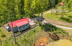 6559 Poston Road, Athens, OH 45701