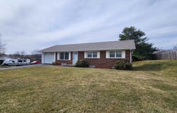 685 STARLIGHT Drive, Christiansburg, VA 24073
