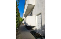 6950 Remmet Avenue, Canoga Park, CA 91303