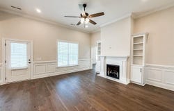 926 Third Loop Rd, Florence, SC 29505