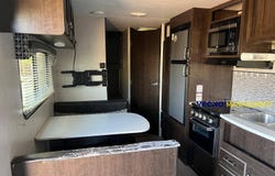 1819 Country Road 1001, Pearsall, TX 78061
