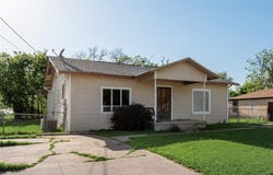 132 San Saba Avenue, Benbrook, TX 76126