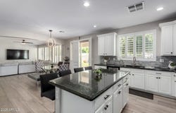 15028 W MINNEZONA Avenue, Goodyear, AZ 85395