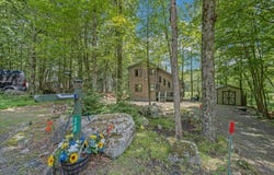 38 N Fairway Drive, Lake Ariel, PA 18436