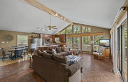 1720 POINT GRAND Dr, Savannah, TN 38372