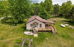 3118 W 104th Street, Grant, MI 49327