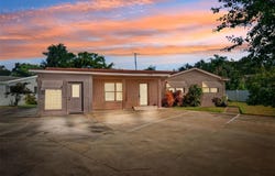 10701 VILLAGE GREEN AVENUE, SEMINOLE, FL 33772