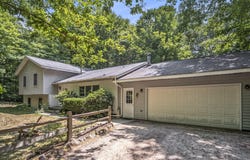 6767 Wildwood Court, Cedar Springs, MI 49319