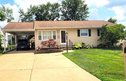 11128 Pine Forest Drive, St Louis, MO 63126