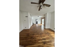 222 W Maple, Ottumwa, IA 52501