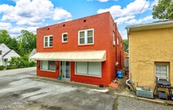 717 Cates St, Maryville, TN 37803