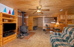 53027 Twin Lakes Road, Dowagiac, MI 49047