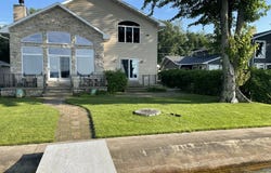 W5706 CEDAR Avenue, SHAWANO, WI 54166