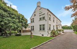2-11 147th Street, Whitestone, NY 11357