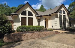 331 Mallard Cove, Pineville, LA 71360