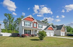 1526 Elk Run Drive, Fayetteville, NC 28312