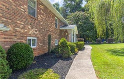 4692 Linville Avenue, Kernersville, NC 27284