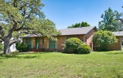 325 E Rainey, Mason, TX 76856
