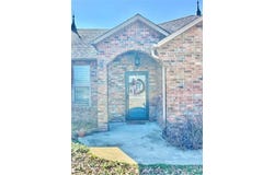 2010 E Creekside Road, Stigler, OK 74462