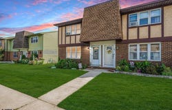 1964 E Oak Road, Vineland, NJ 08361