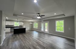 142 New Orleans Ct, Taylorsville, KY 40071