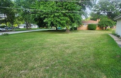 2925 Waldron Rd, Kankakee, IL 60901