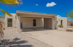 9002 E Berkshire Place, Tucson, AZ 85710