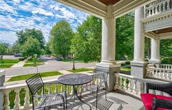 102 Western Avenue N, Saint Paul, MN 55102