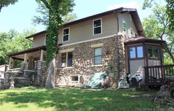 194 Jasmine Drive, Sunrise Beach, MO 65079
