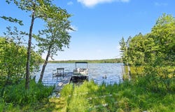 1070 S Silver Place, Indian River, MI 49749