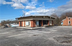 5 E Main Street, Madison, OH 44057