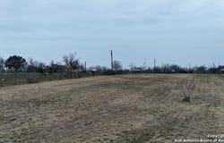 6759 Pfeil Rd, Schertz, TX 78154