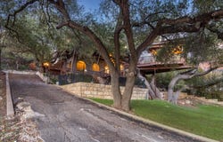 10400 Lakeside DR, Jonestown, TX 78645