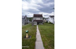 721 W 2nd Street, Williamsburg, PA 16693