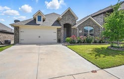 11745 Pistachio Trail, Fort Worth, TX 76108