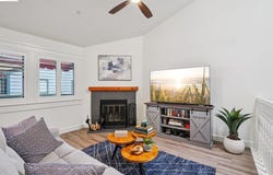 1255 N Los Robles Ave, Pasadena, CA 91104