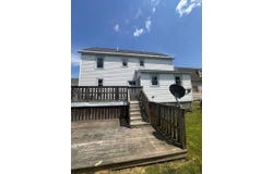101 Meadow St, Johnstown, NY 12095
