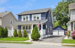 862 Lafayette Ave Ext, Hawthorne Boro, NJ 07506-2245