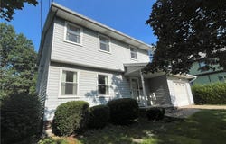 450 S Walnut Street, Ravenna, OH 44266