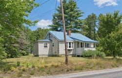 607 Ossipee Trail, Porter, ME 04068