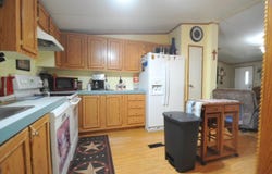 806 N Fm 1752, Savoy, TX 75479
