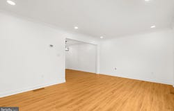 200 GLADE Boulevard, WALKERSVILLE, MD 21793