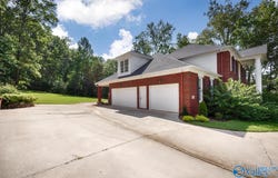2898 Hampton Cove Way SE, Owens Cross Roads, AL 35763